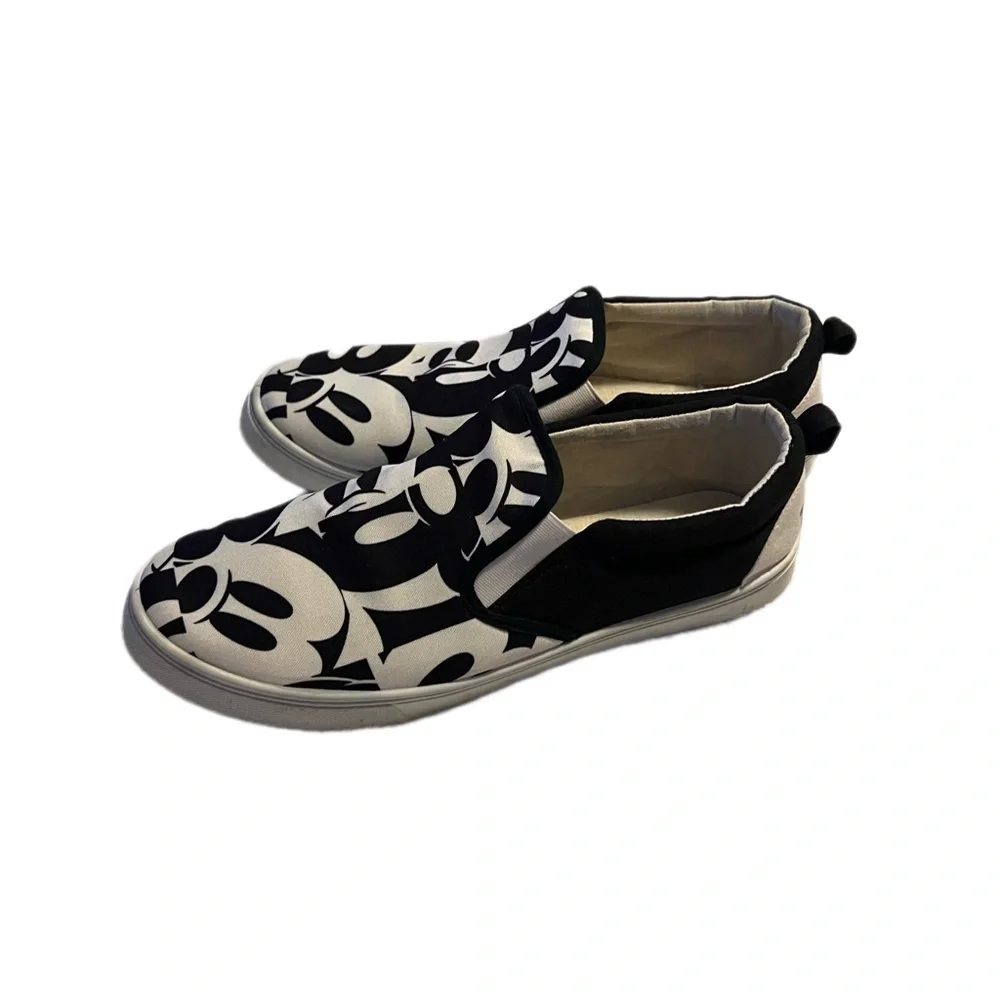 Disney Mickey Mouse Monochrome Men’s Slip-On Sneakers Size 12